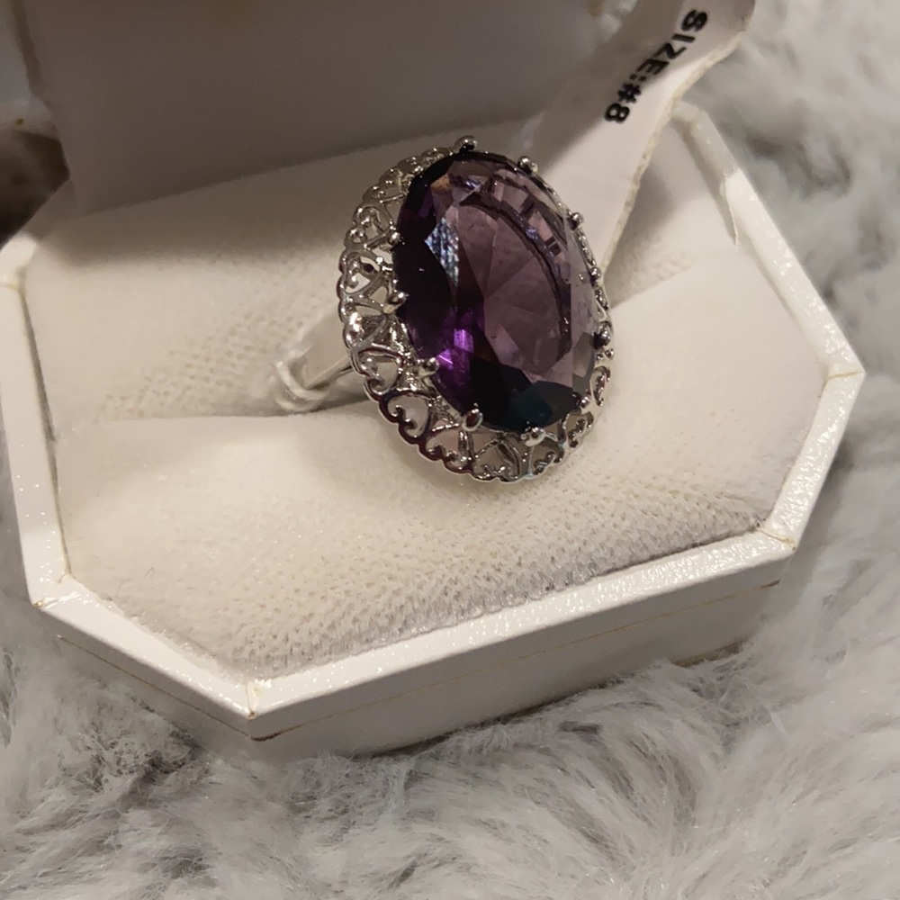 Cocktail ring